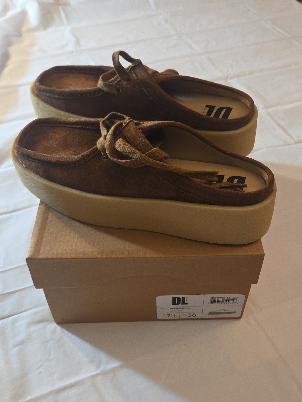 Chinese Laundry Brown Suede Platform Loafers